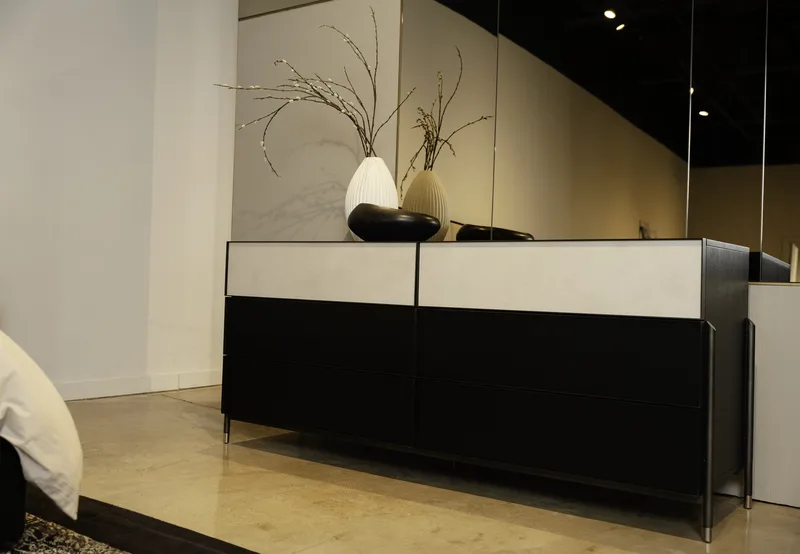 Newport Dresser
